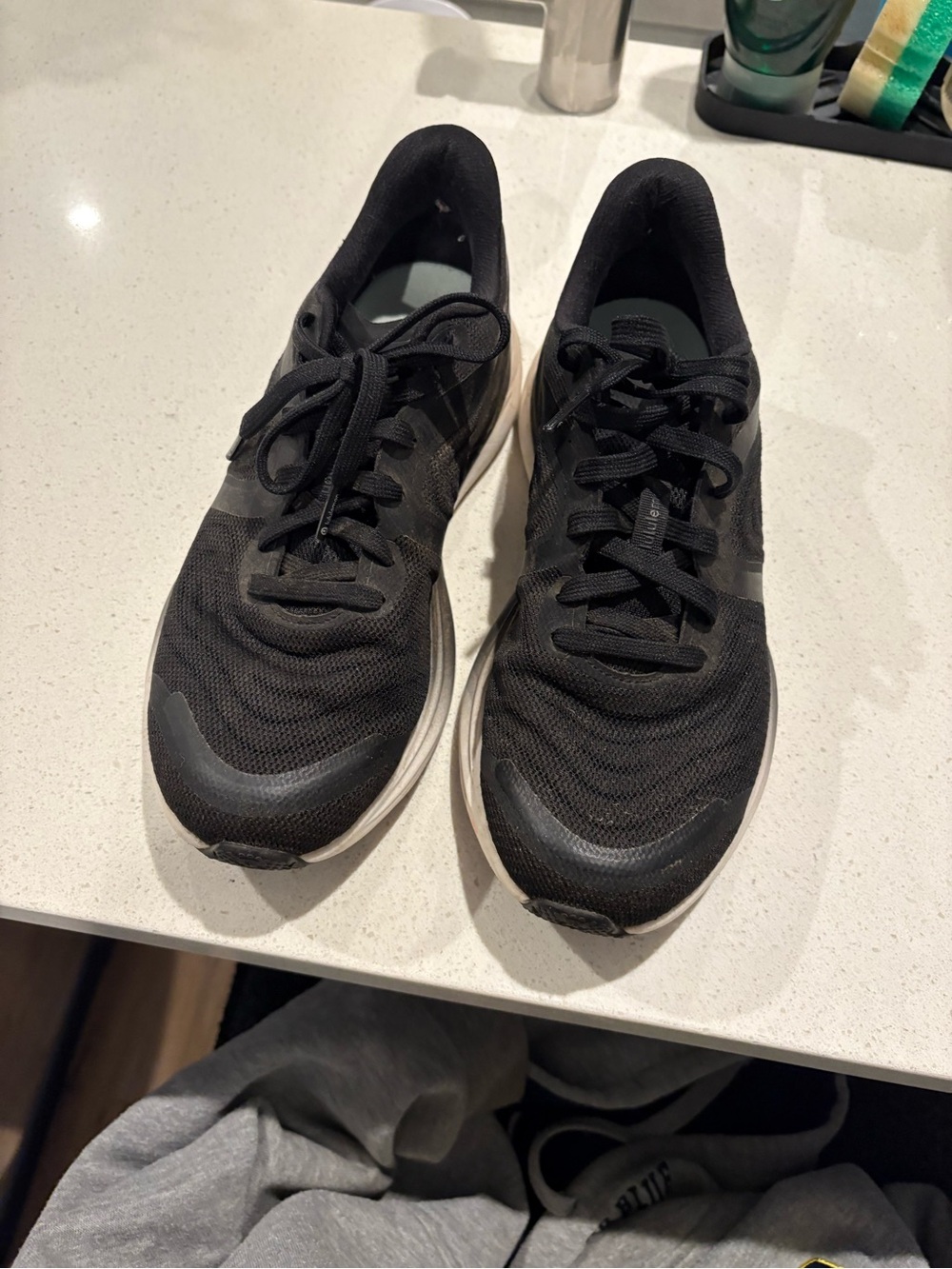🌸FLASH SALE🌸 lululemon athletica Black Athletic Running Shoes